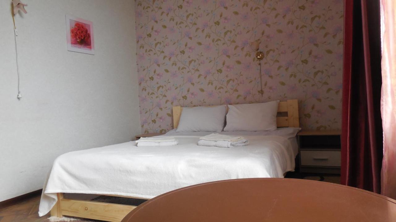 2 Room Apartment Near Opera House Львов Экстерьер фото