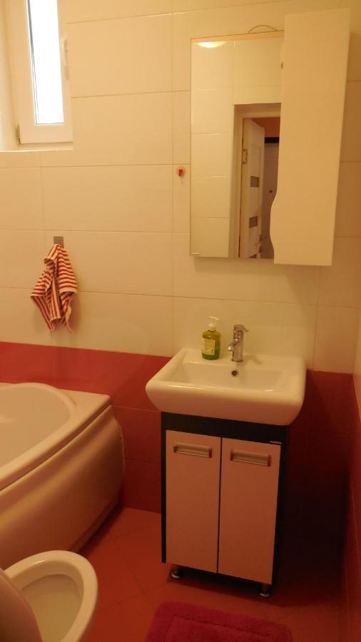 2 Room Apartment Near Opera House Львов Экстерьер фото